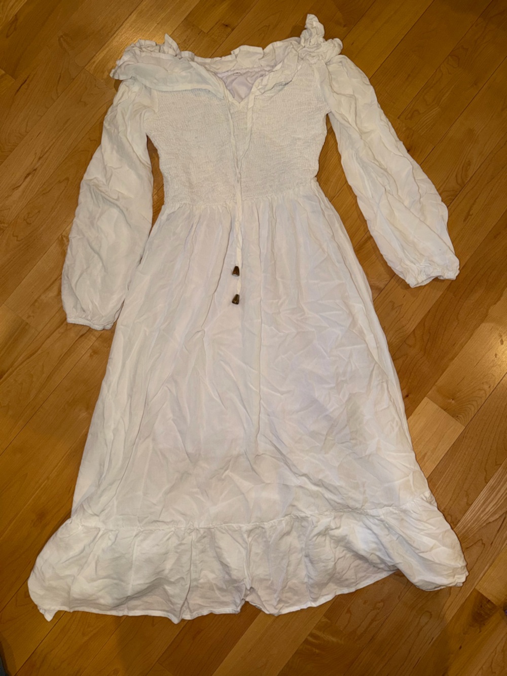 Amazon S white maxi dress only worn twice!!